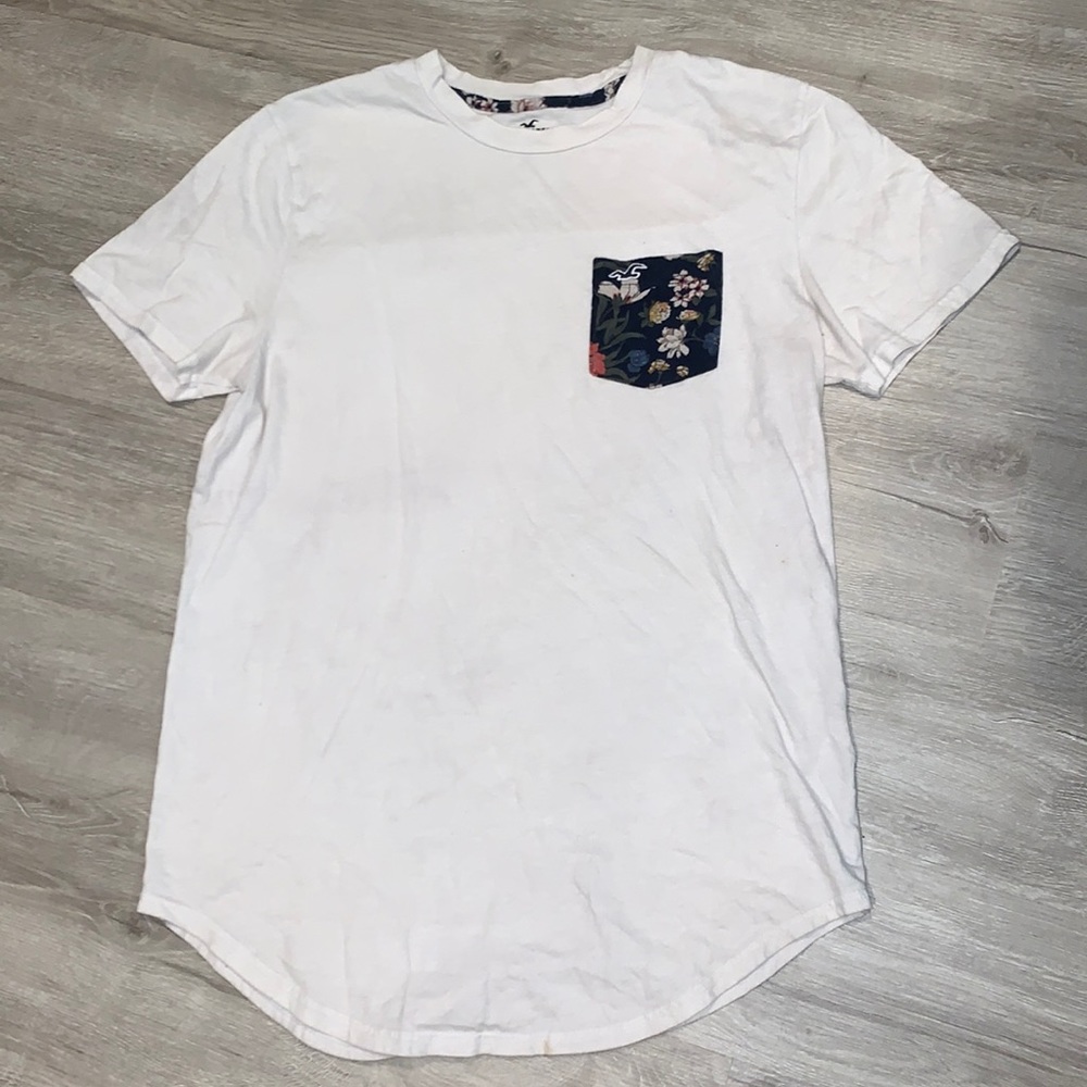 Hollister Pocket TShirt!